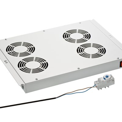 Imagem ilustrativa - Unidade de ventilação de teto com 4 ventoinhas para bastidor